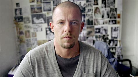 Alexander McQueen: Biography, English Fashion Designer